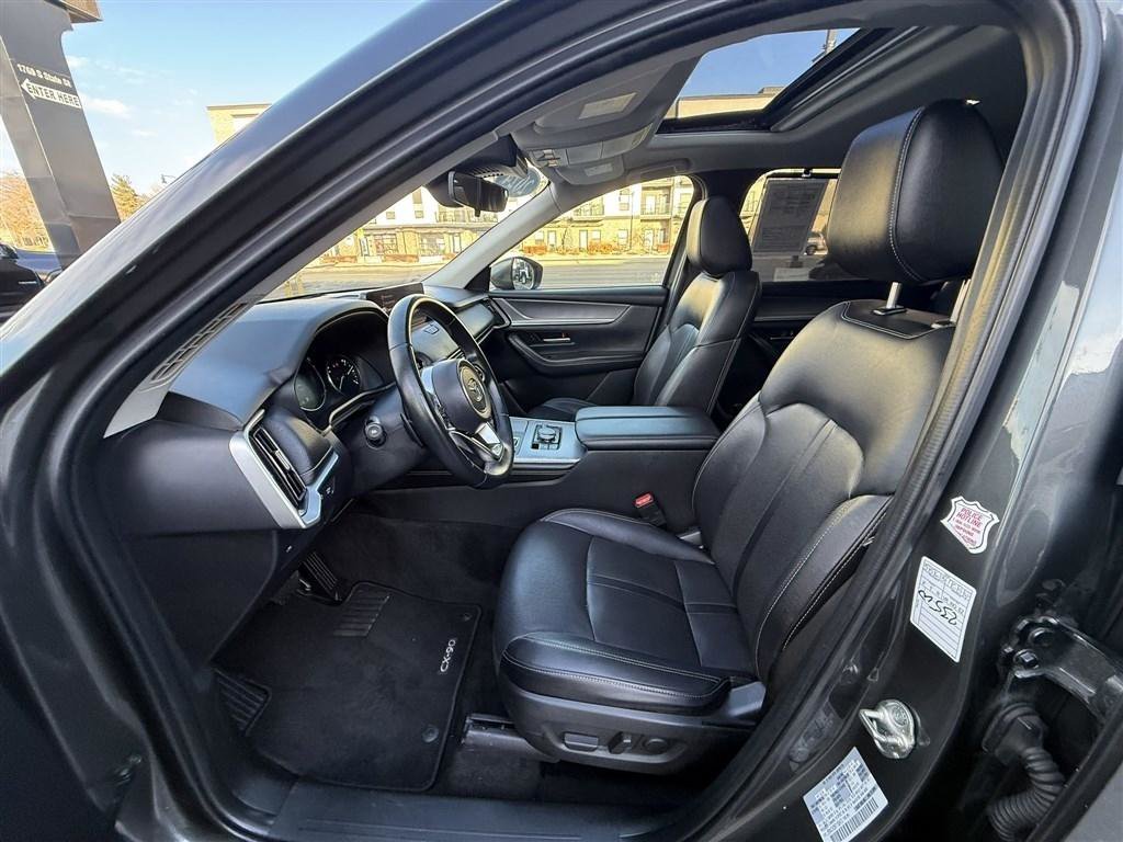 Used 2024 MAZDA CX-90 3.3 Turbo w/ Preferred Plus AWD/4WD image 22