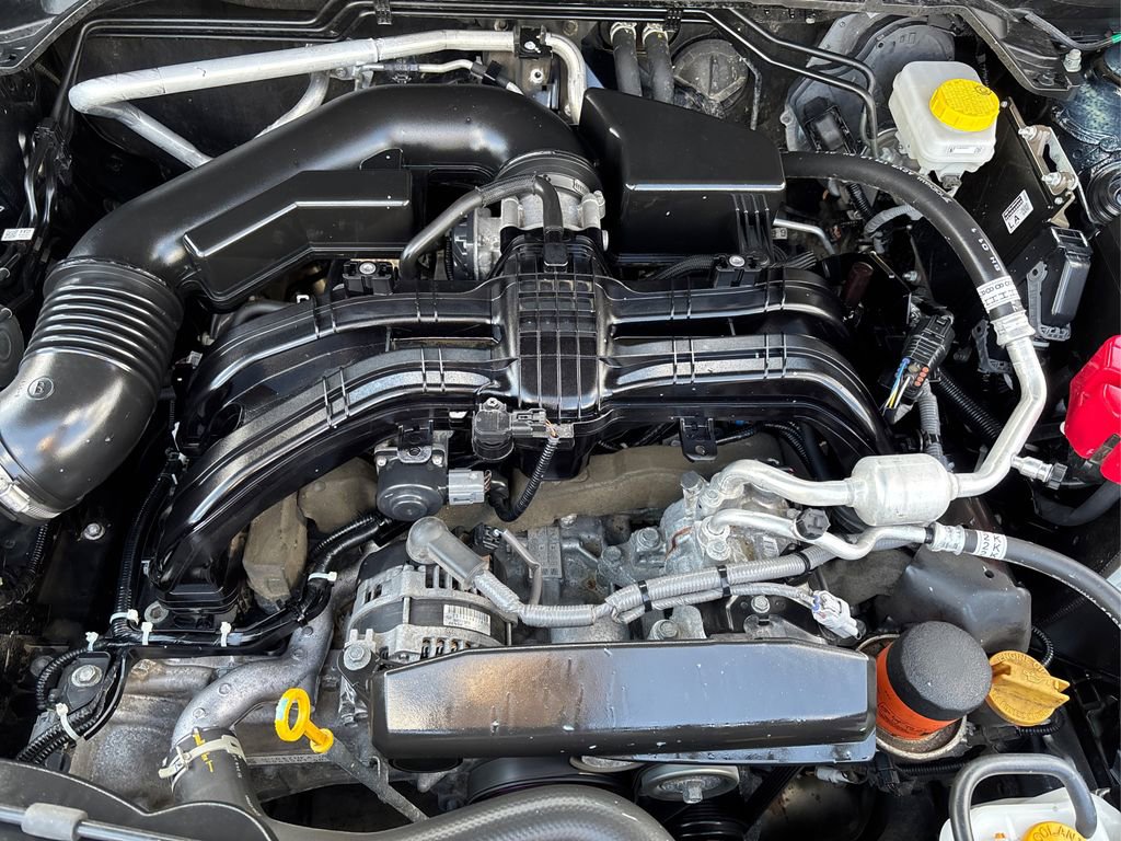 Used 2025 Subaru Forester Premium AWD/4WD image 13