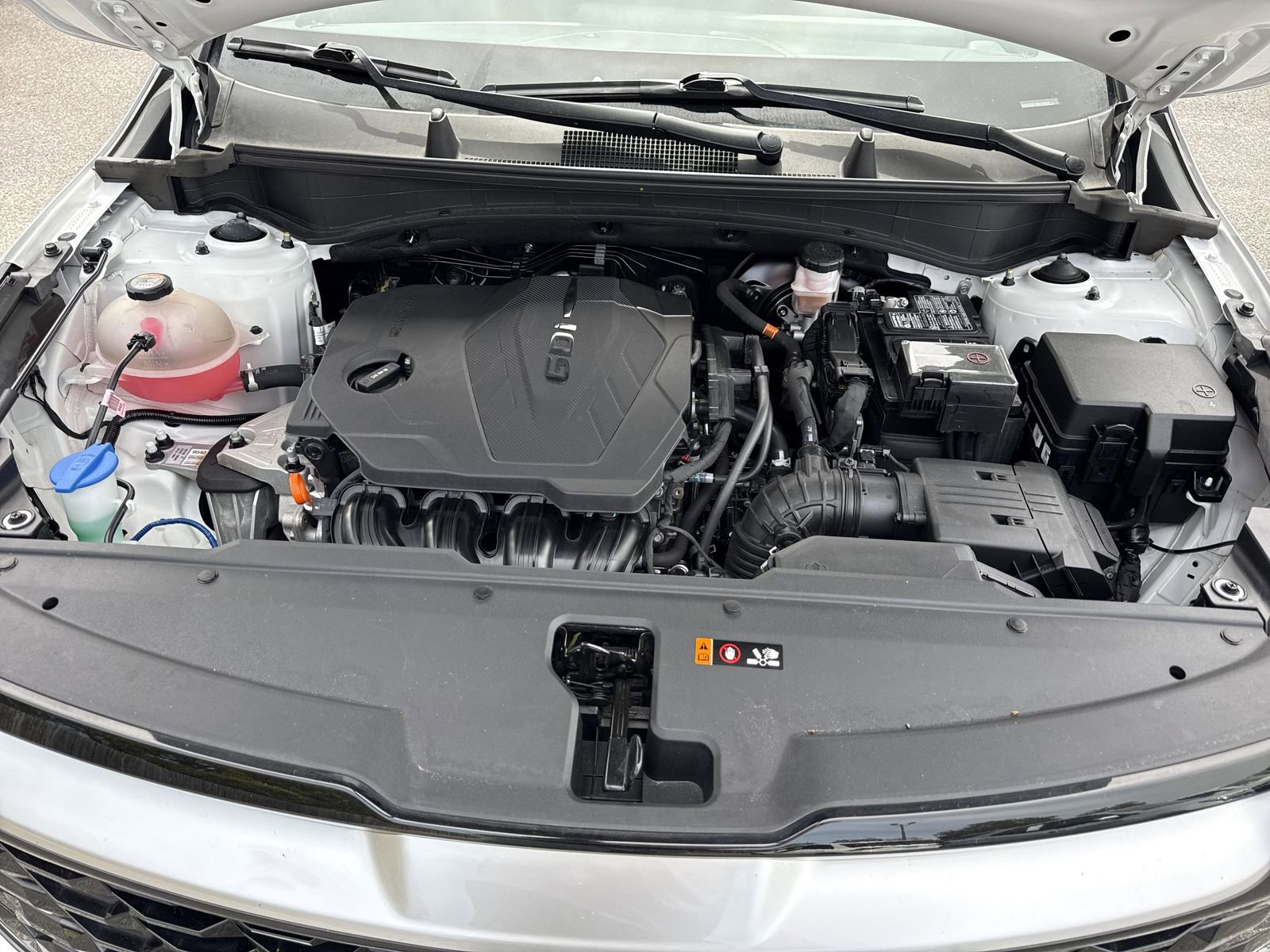 Used 2024 Kia Sportage EX image 35