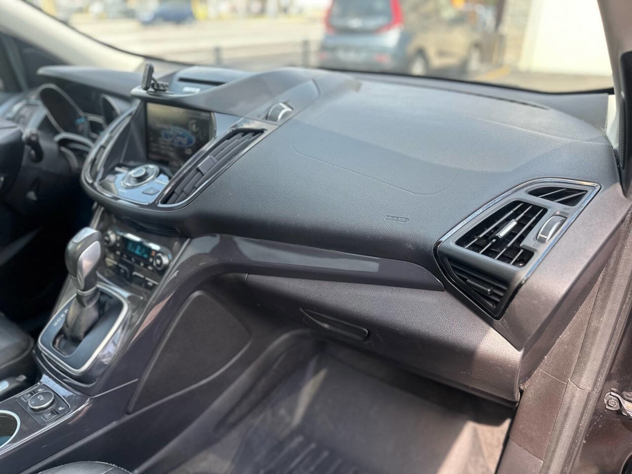 Used 2014 Ford Escape Titanium image 27