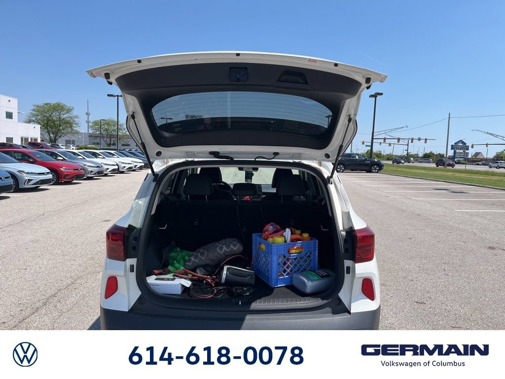 Used 2021 Kia Seltos EX AWD/4WD image 13