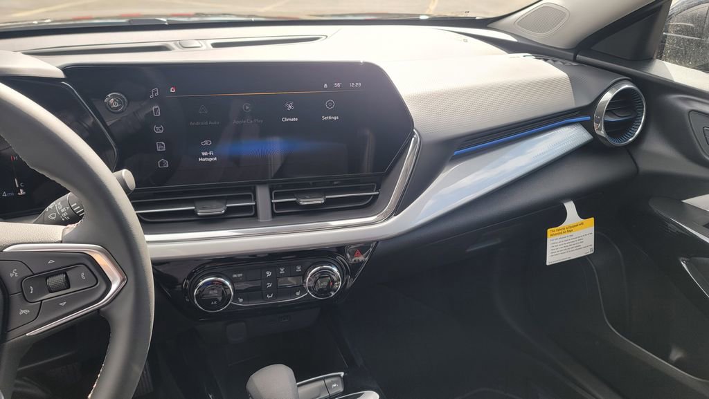 New 2026 Chevrolet Trax LT w/ Driver Confidence Package image 21