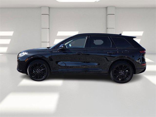 Used 2025 Lincoln Corsair Reserve w/ Jet Appearance Package image 2