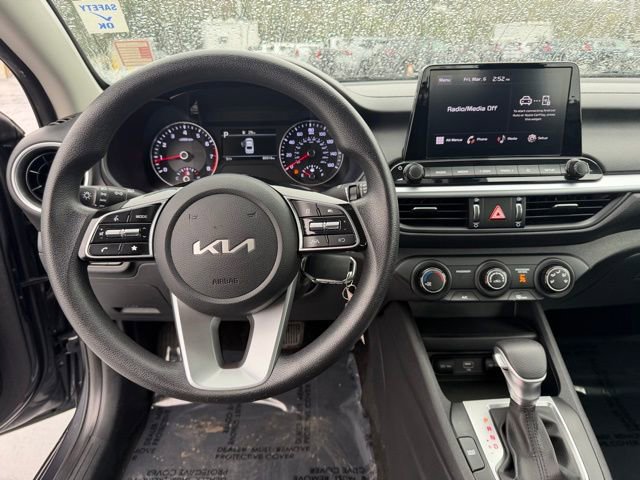 Used 2022 Kia Forte Sedan image 11