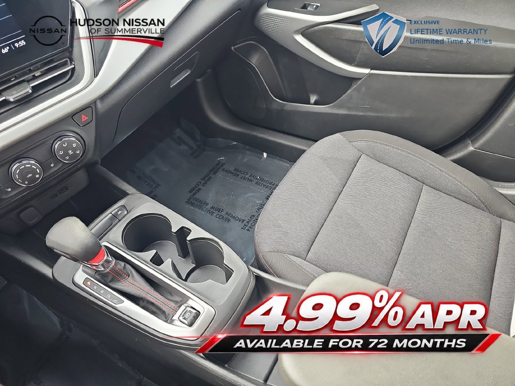 Used 2024 Chevrolet Trax RS w/ Driver Confidence Package FWD image 26