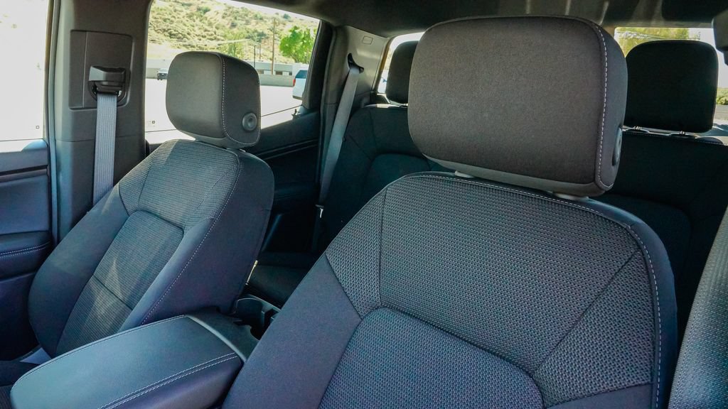 New 2026 GMC Canyon Elevation w/ Technology Package RWD image 14