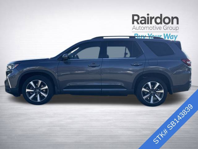 Certified 2025 Honda Pilot Elite image 4