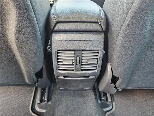 Used 2015 Mercedes-Benz GLA 45 AMG 4MATIC image 16