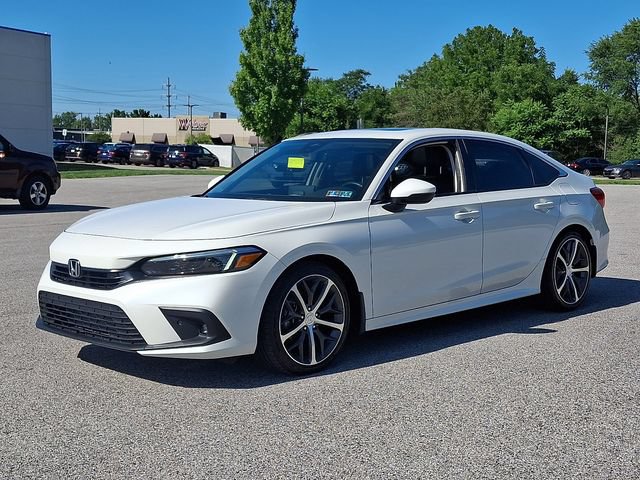 Used 2023 Honda Civic Touring image 9