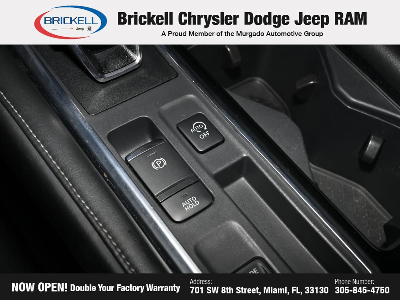 Used 2025 Nissan Pathfinder SV FWD image 28
