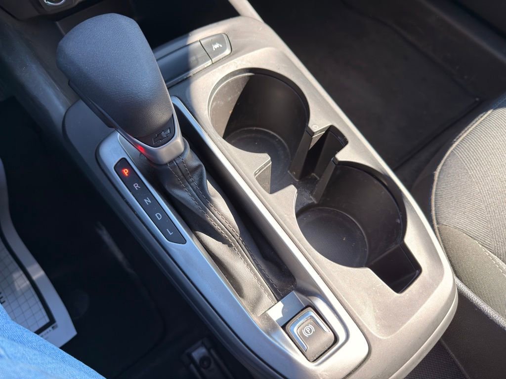 Used 2024 Chevrolet Trax LS w/ LS Convenience Package image 38