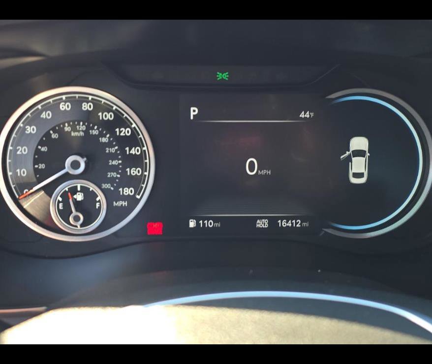 Used 2023 Genesis G70 2.0T w/ Sport Prestige Package image 5