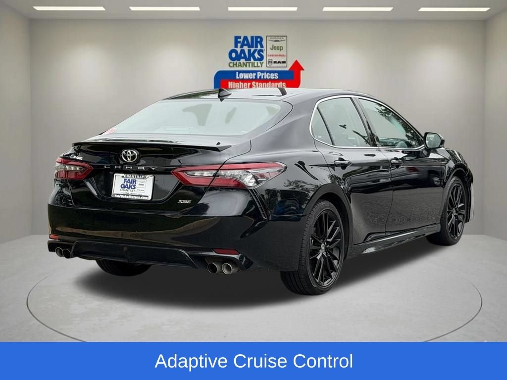 Used 2024 Toyota Camry XSE FWD image 8