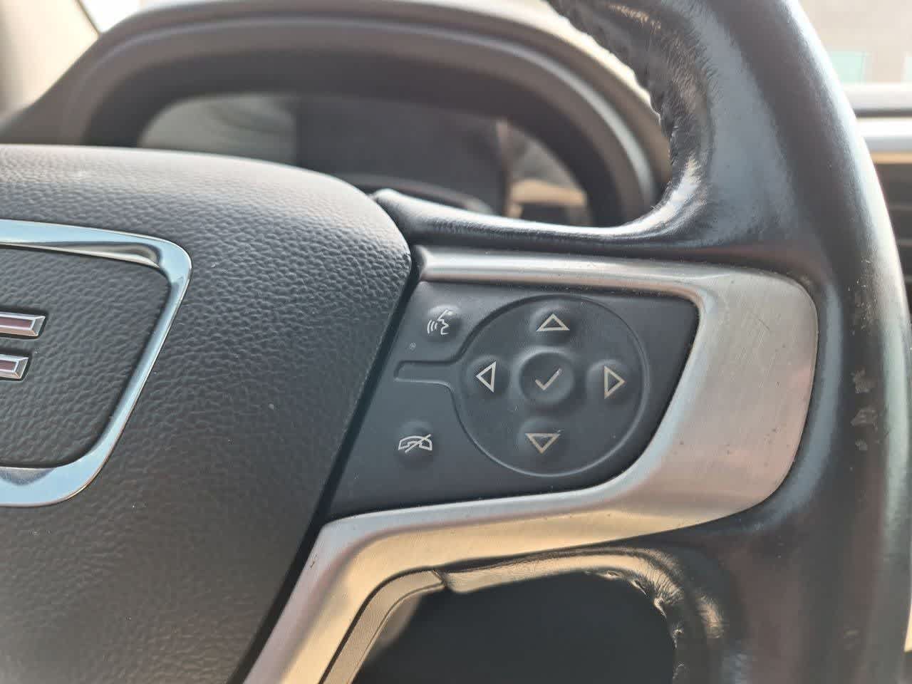 Used 2020 GMC Acadia SLE FWD image 25