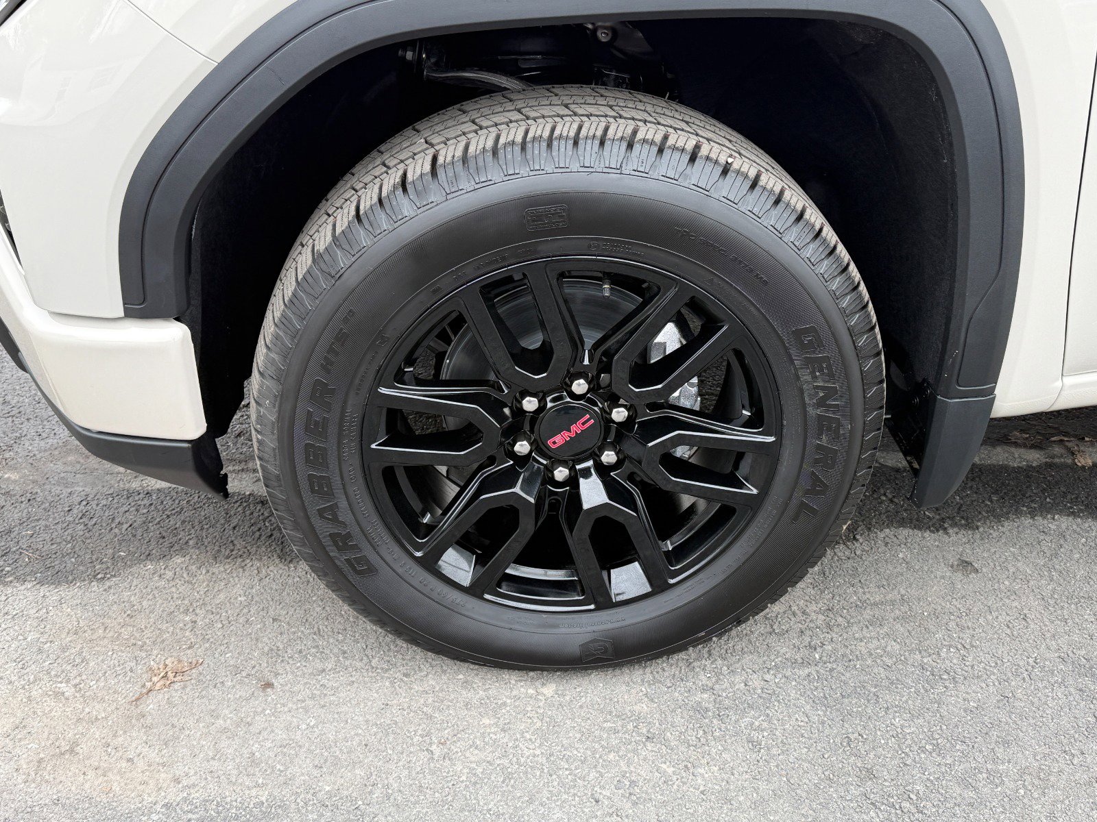 New 2026 GMC Sierra 1500 Pro w/ Graphite Edition image 9