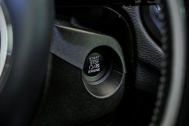 Used 2020 Jeep Compass Sport w/ Cold Weather Group image 18