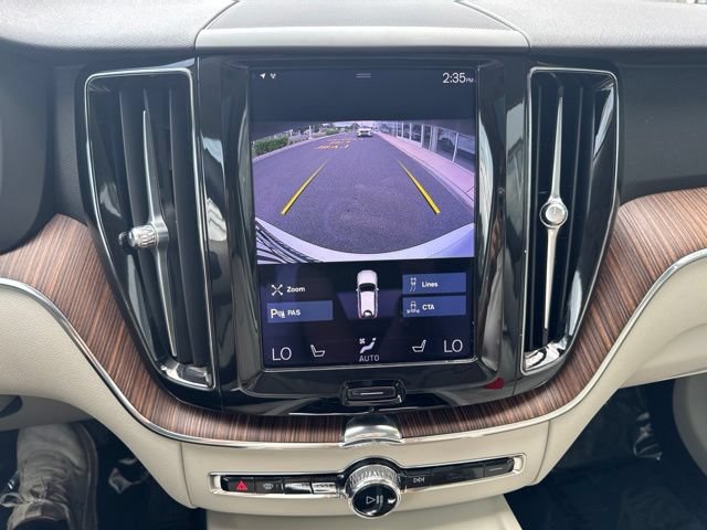 Used 2021 Volvo XC60 T5 Momentum w/ Climate Package AWD/4WD image 26