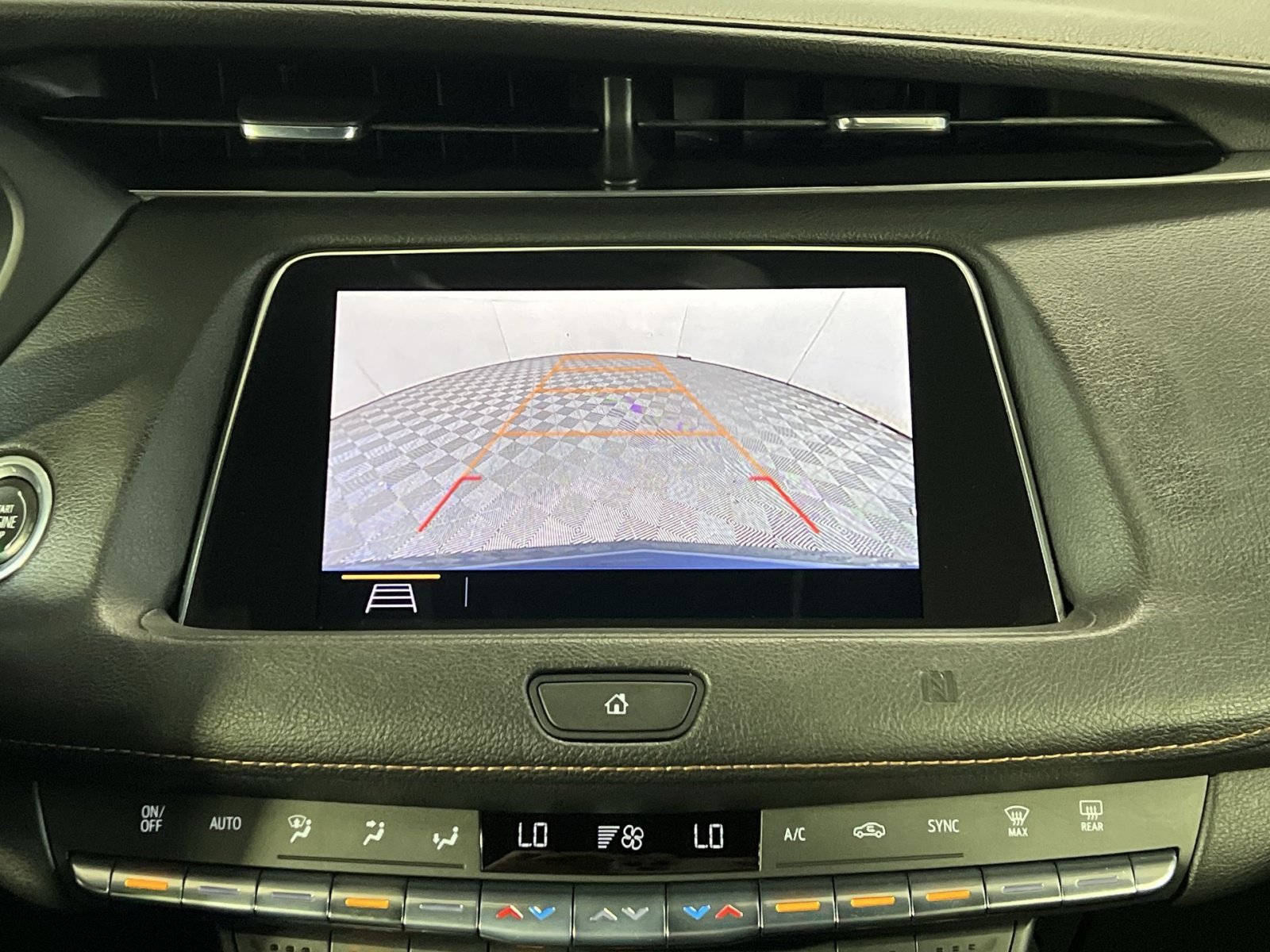Used 2019 Cadillac XT4 Sport AWD/4WD image 19