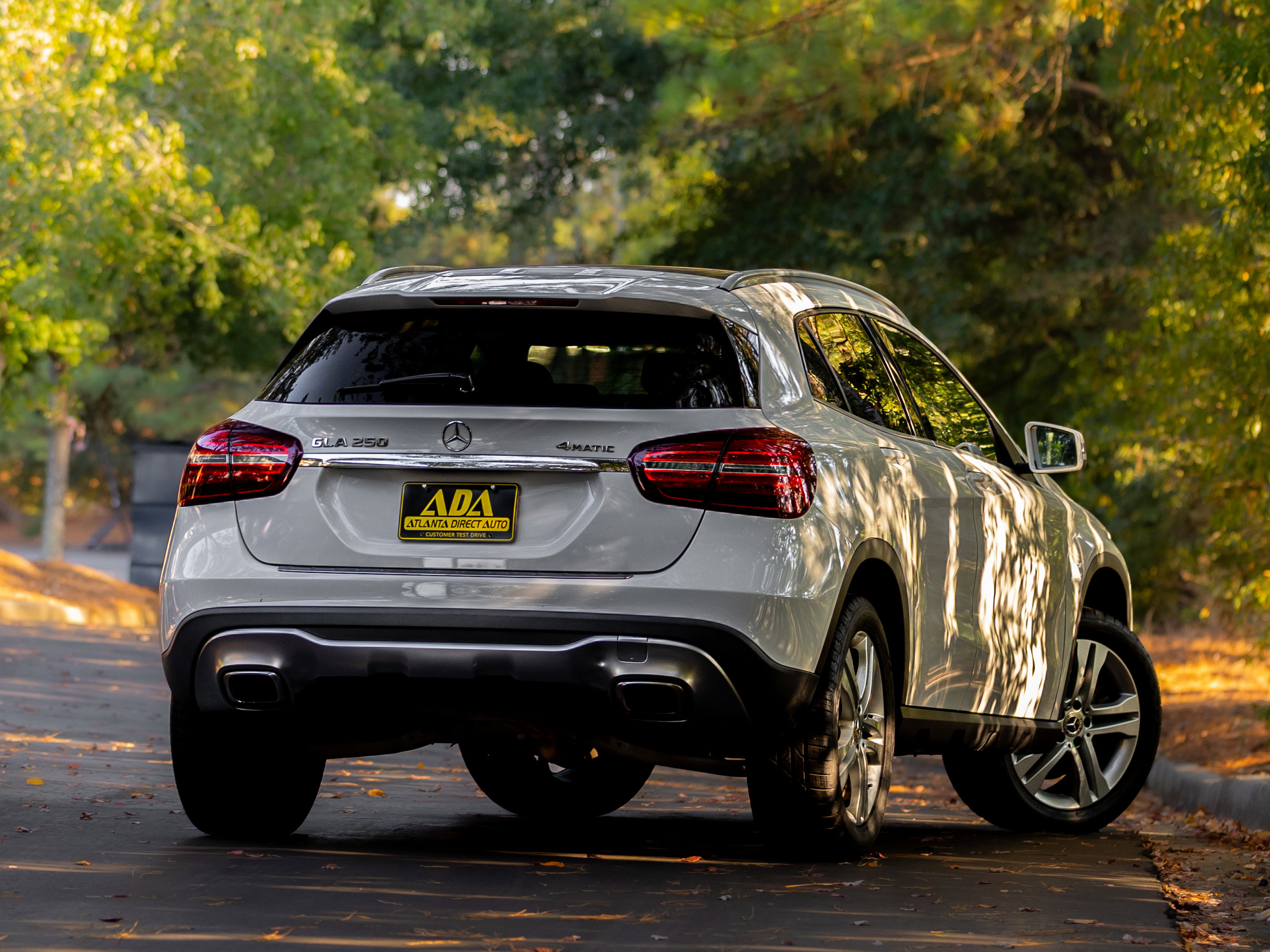 Used 2019 Mercedes-Benz GLA 250 4MATIC w/ Convenience Package image 4