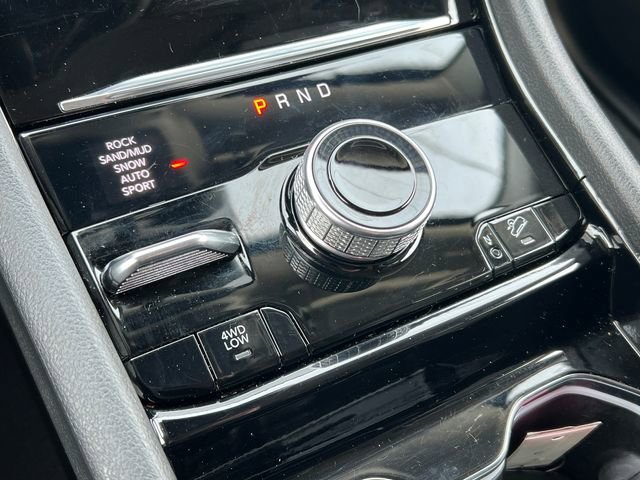 Used 2022 Jeep Grand Cherokee Limited 4xe image 32