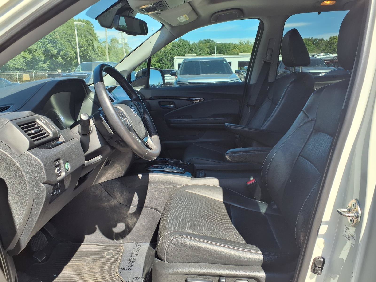 Used 2018 Honda Pilot Elite image 17