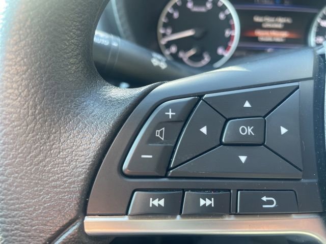 Used 2023 Nissan Sentra SV image 19