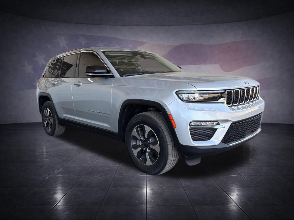 Used 2022 Jeep Grand Cherokee Limited 4xe AWD/4WD image 7
