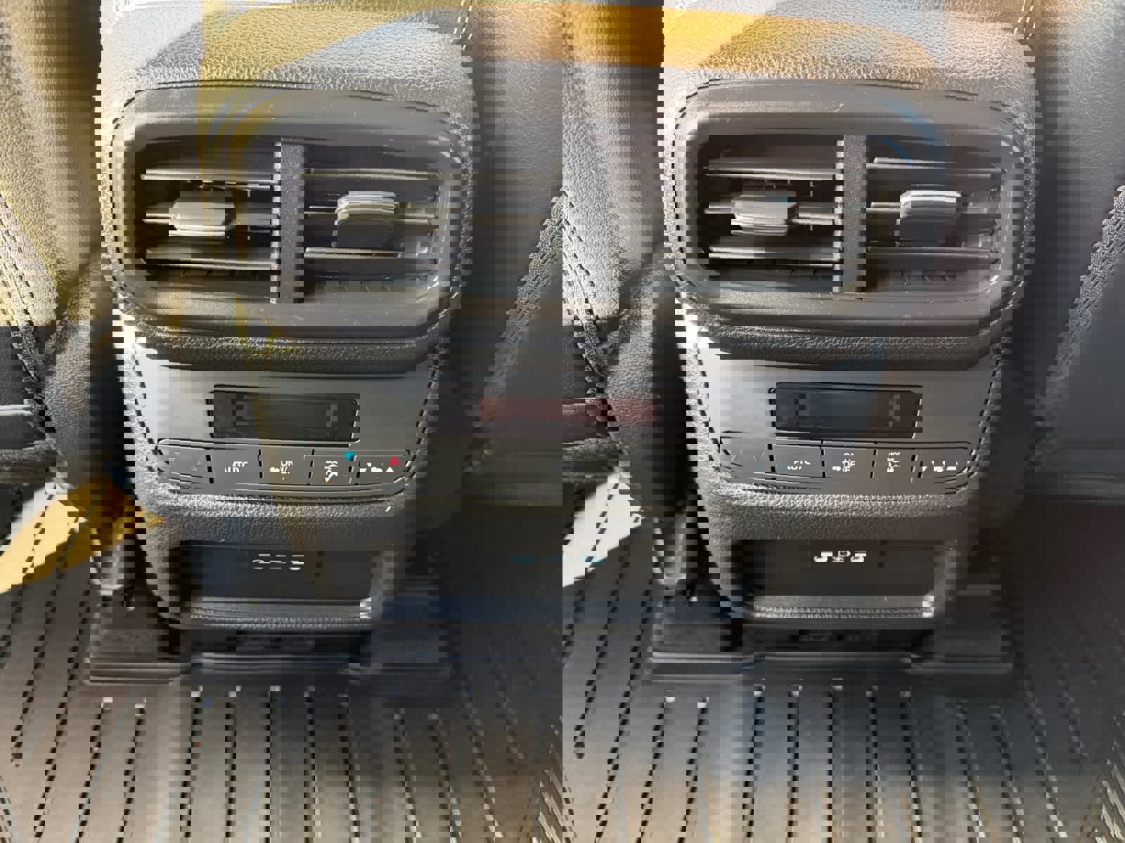 Used 2024 Honda Pilot EX-L image 22