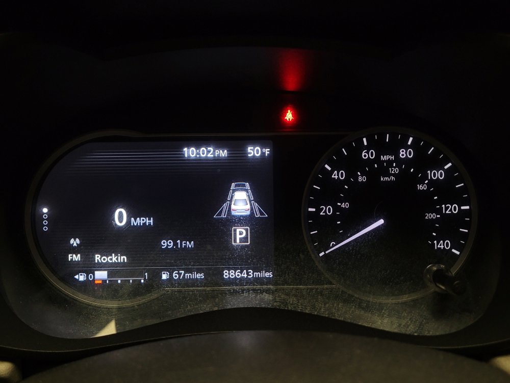 Used 2021 Nissan Versa SV image 23