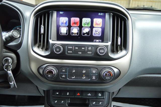 Used 2015 Chevrolet Colorado Z71 image 23