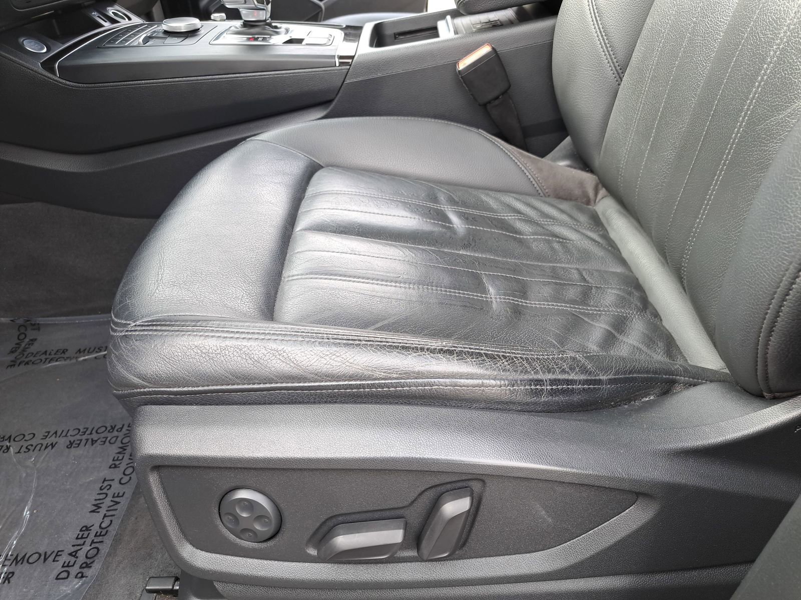 Used 2020 Audi Q5 2.0T Premium w/ Convenience Package image 32