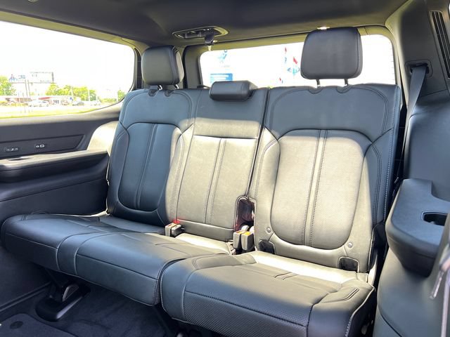 New 2026 Jeep Grand Wagoneer Limited AWD/4WD image 23