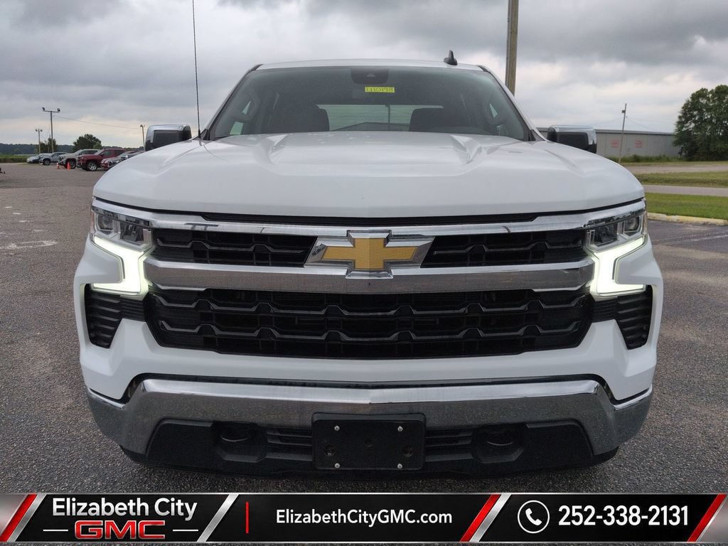 Used 2023 Chevrolet Silverado 1500 LT AWD/4WD image 9