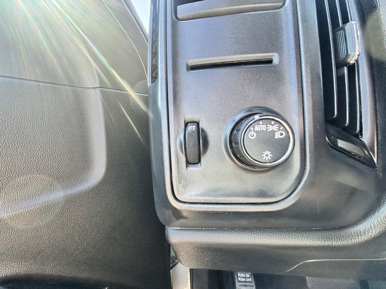 Used 2018 GMC Sierra 1500 2WD Regular Cab image 50