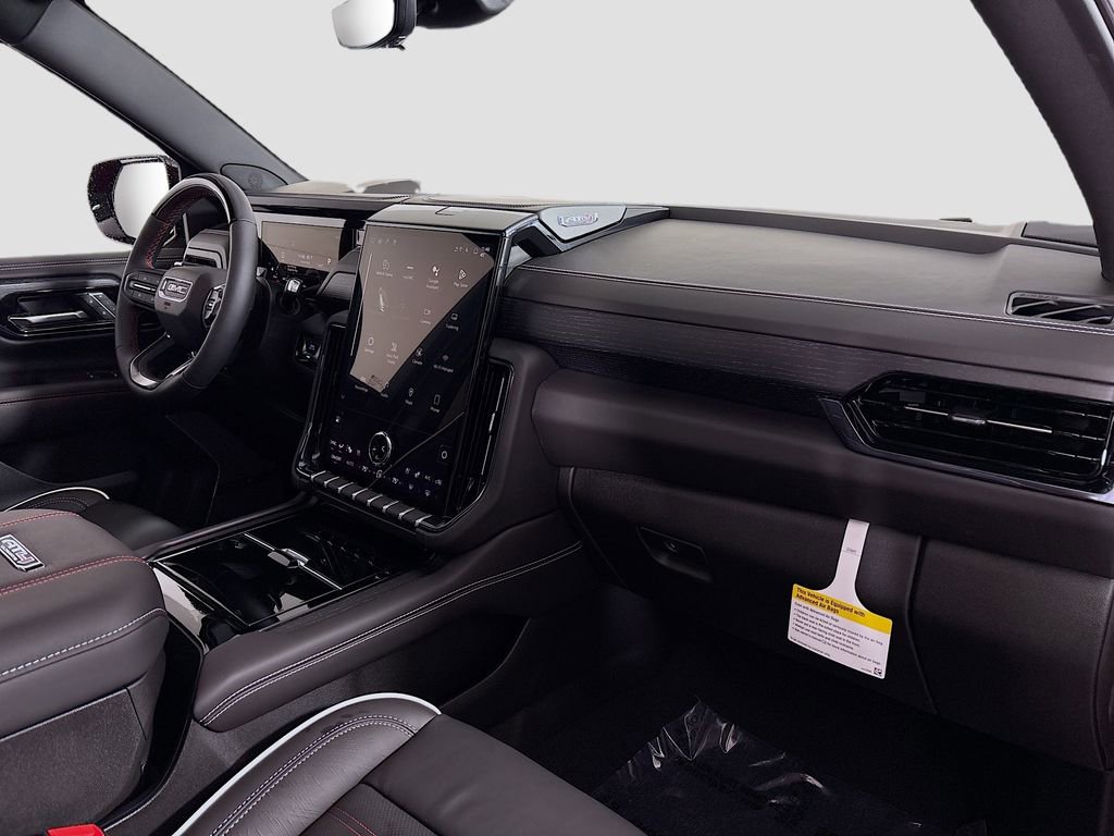 New 2026 GMC Yukon AT4 Ultimate w/ LPO, Floor Liner Package image 32
