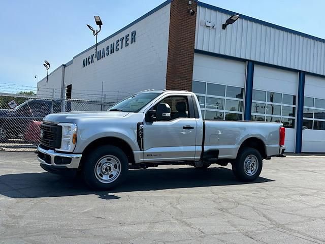 New 2024 Ford F350 XL w/ XL Chrome Package image 3