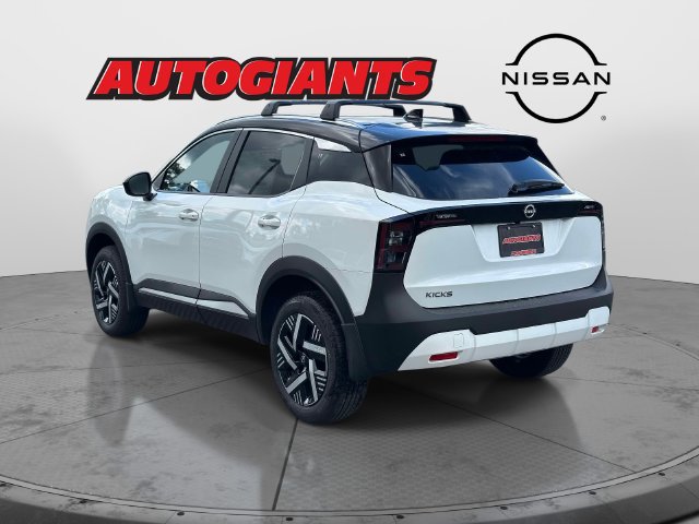 New 2027 Nissan Kicks SV w/ Cold Weather Package FWD image 5