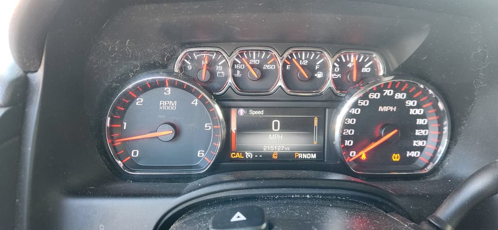 Used 2016 GMC Yukon XL SLE AWD/4WD image 4