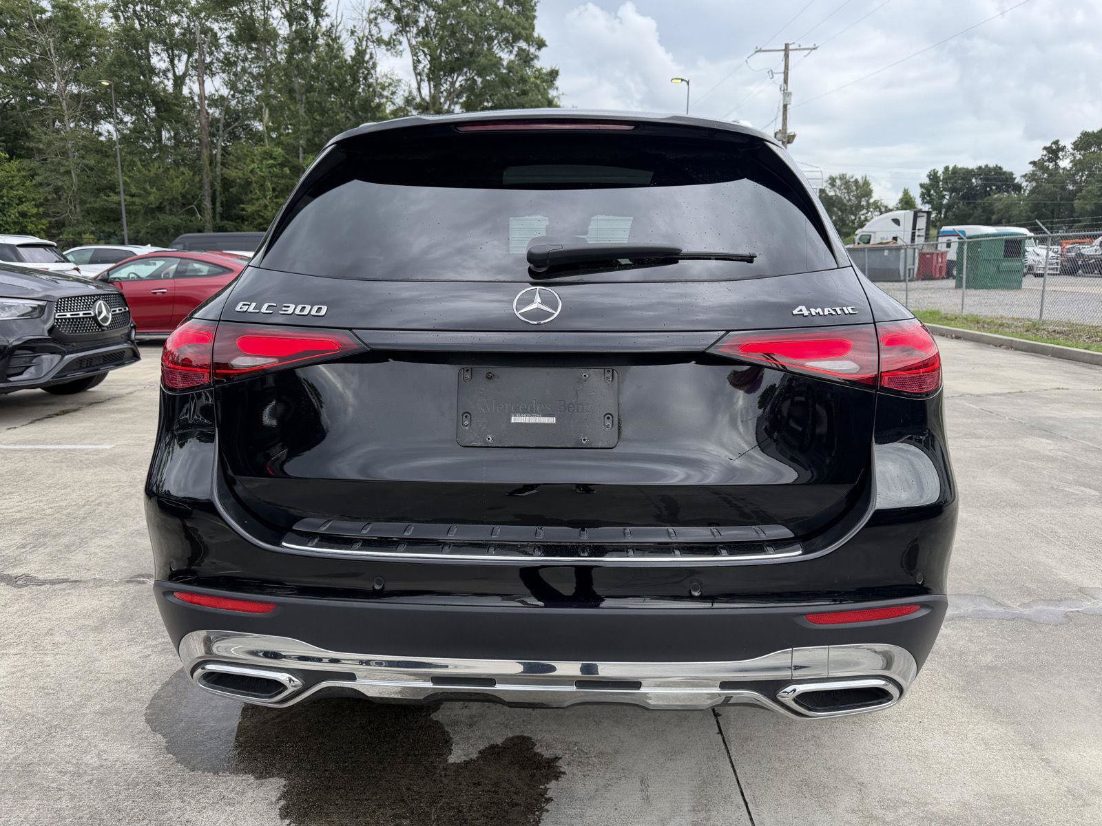 Used 2025 Mercedes-Benz GLC 300 4MATIC image 21
