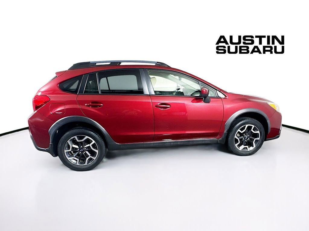 Used 2016 Subaru Crosstrek 2.0i Premium image 8