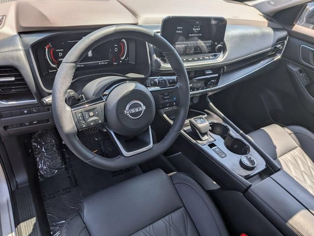 Certified 2023 Nissan Rogue Platinum w/ Platinum Premium Package AWD/4WD image 12