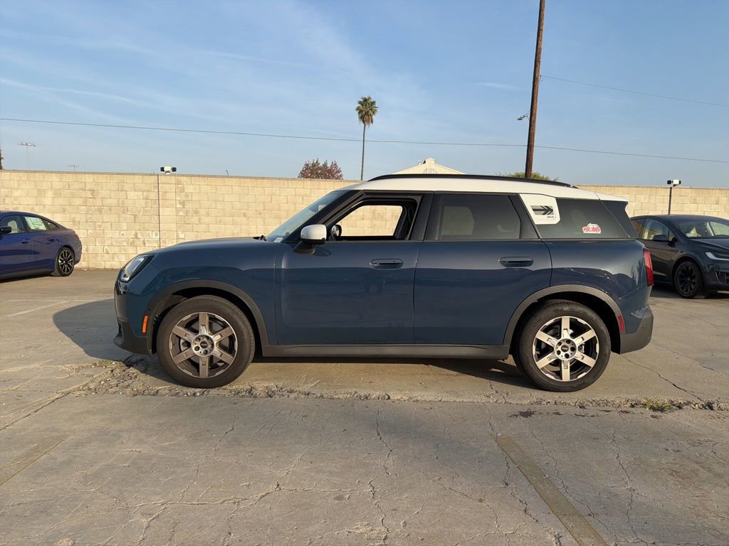 Used 2025 MINI Cooper Countryman S image 2