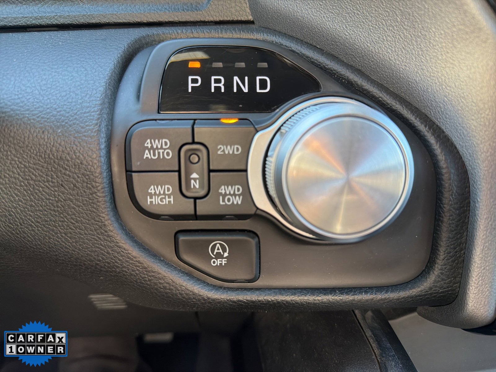 Used 2025 RAM 1500 Laramie image 12