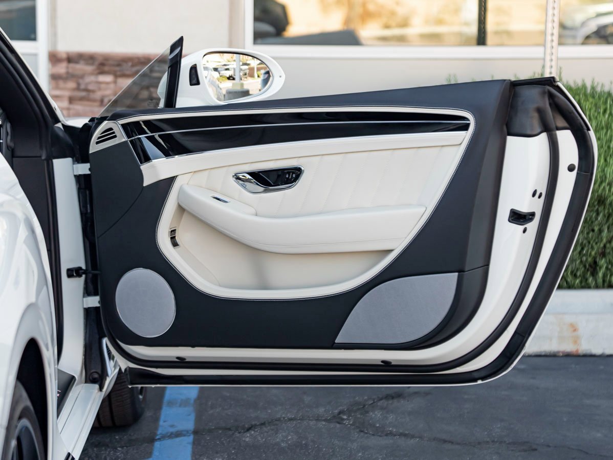 Certified 2024 Bentley Continental GT image 29