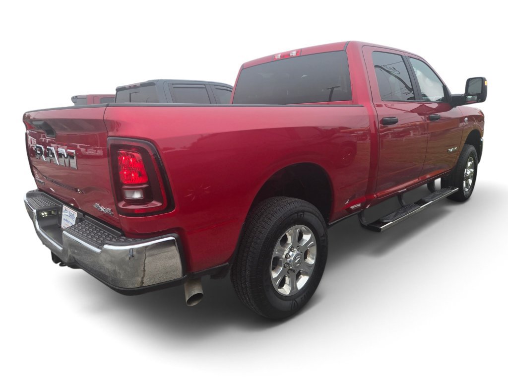 Used 2025 RAM 3500 Big Horn AWD/4WD image 4