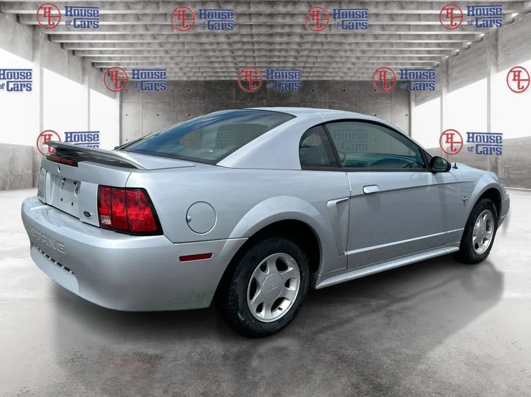 Used 2000 Ford Mustang Coupe RWD image 5