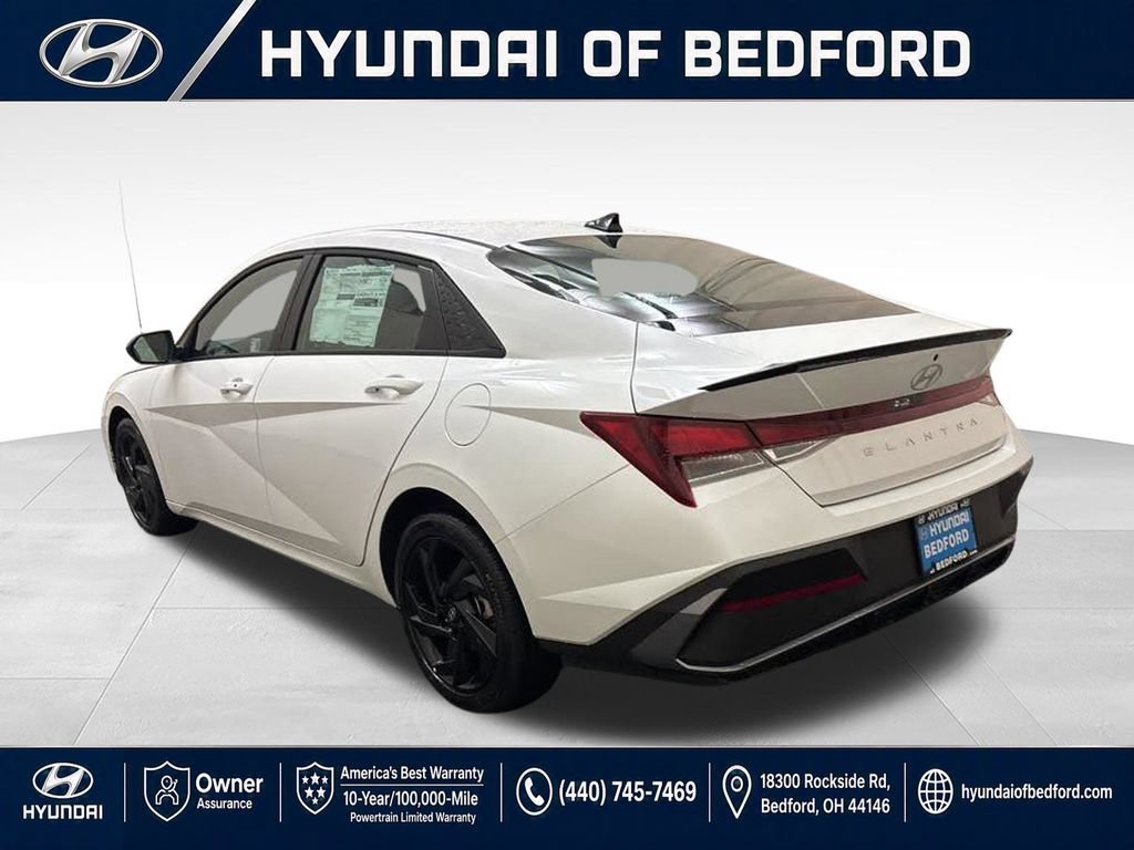 Certified 2026 Hyundai Elantra Sport w/ Cargo Package FWD image 9