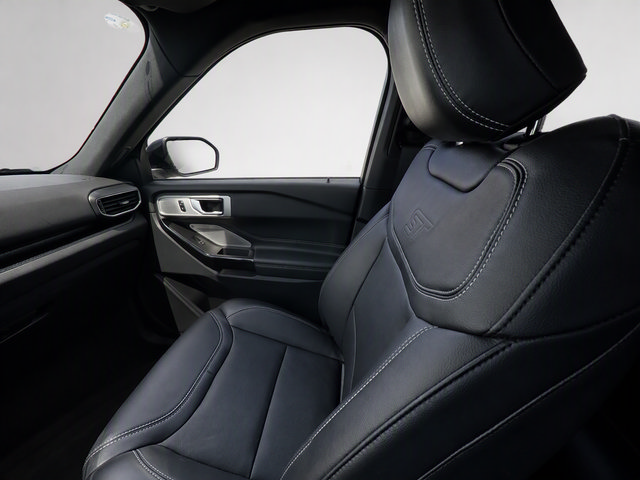 Certified 2023 Ford Explorer ST AWD/4WD image 13