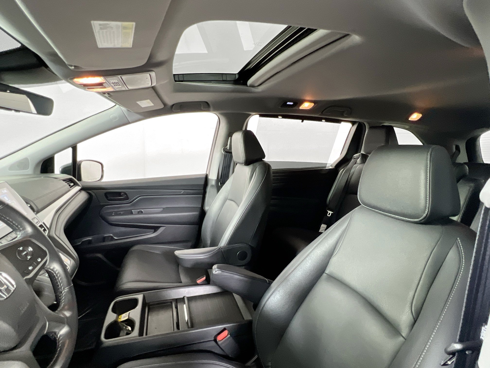 Used 2023 Honda Odyssey EX-L image 21