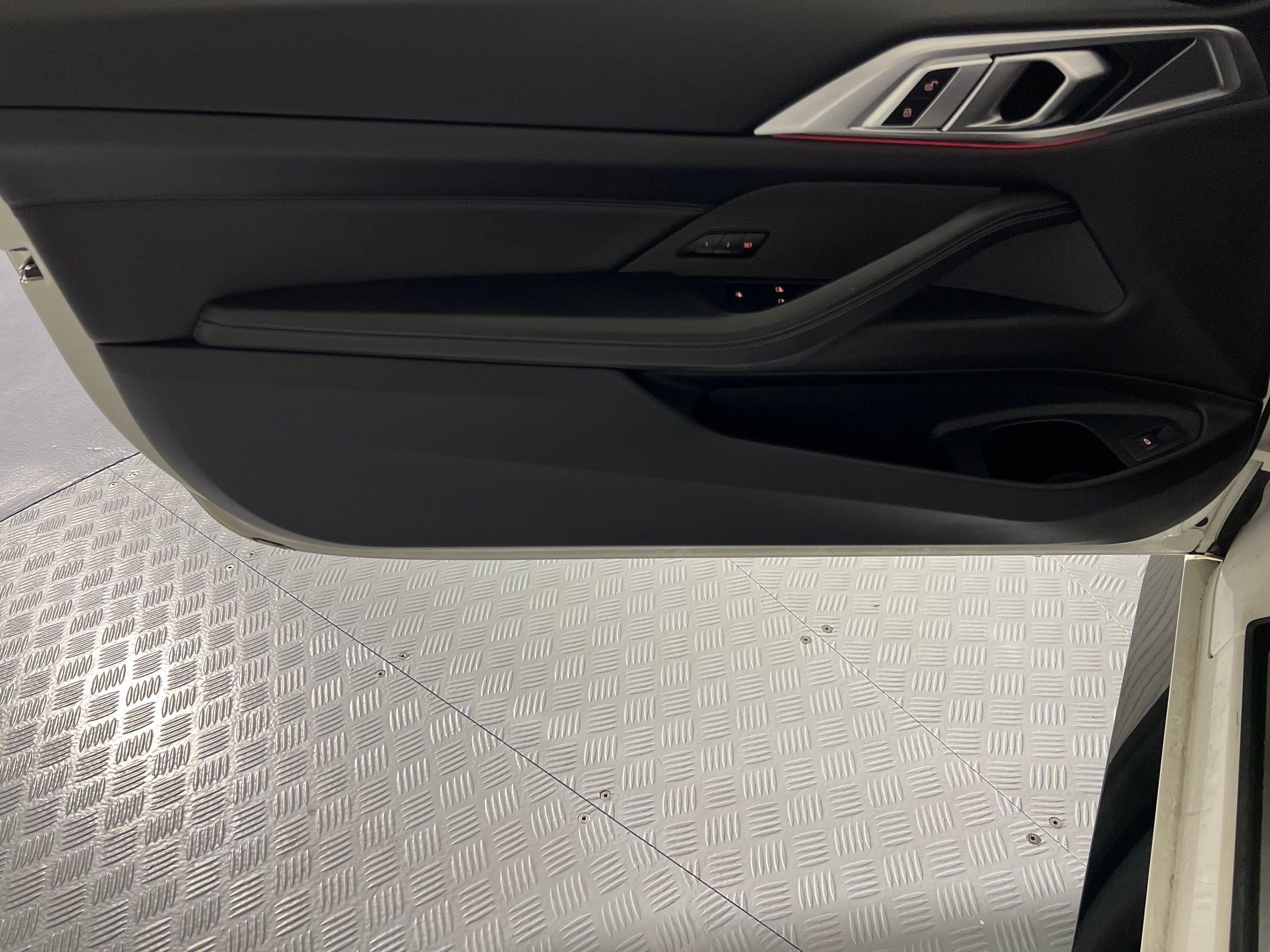 Used 2024 BMW M4 xDrive Competition image 19